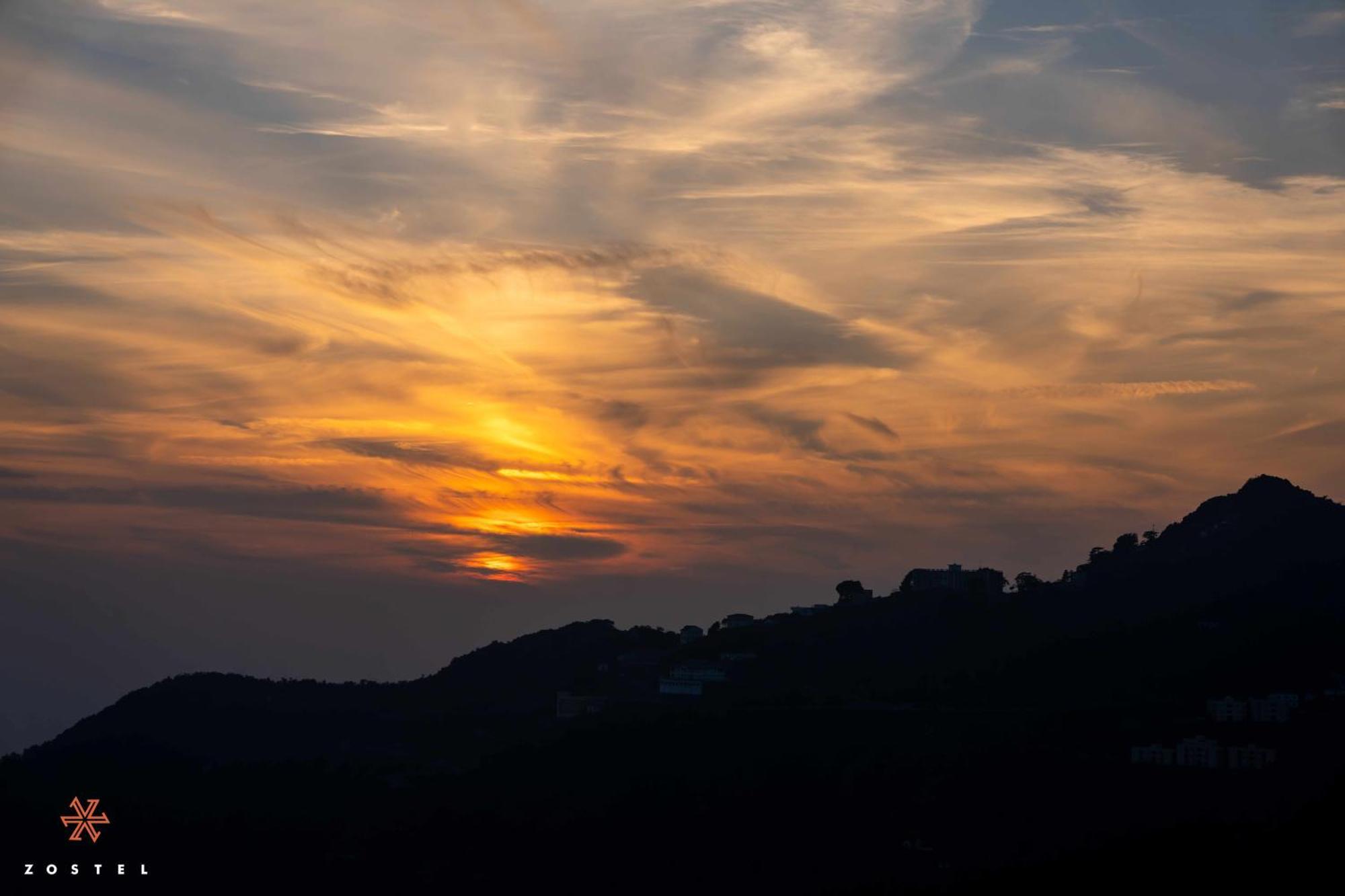 Zostel Mussoorie Hostel Buitenkant foto